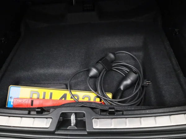 Volvo C40 (2022) — foto 7 van 44