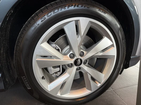 AUDI Q4 Sportback e-tron (2026) — foto 7 van 22