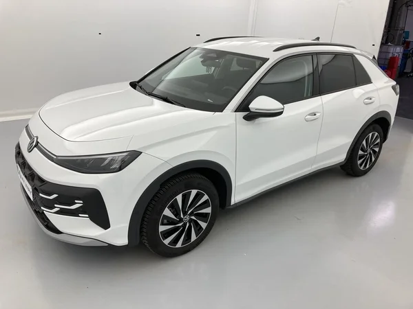 VOLKSWAGEN T-Roc (2026) — foto 20 van 35