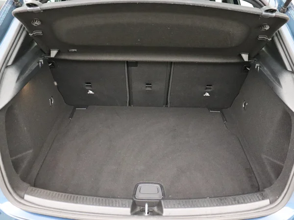 MERCEDES A 180 (2020) — foto 8 van 26