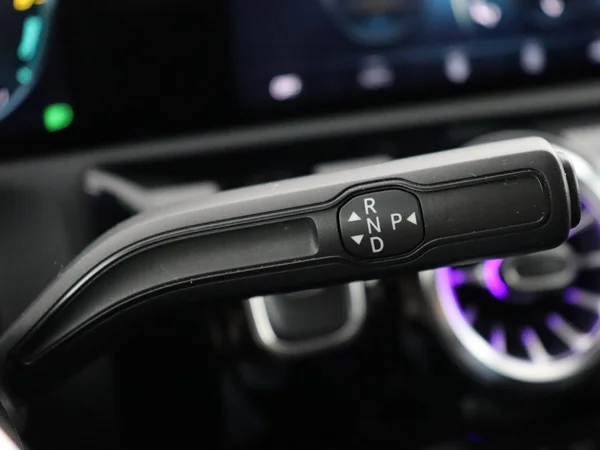 MERCEDES A 250 (2022) — foto 4 van 34