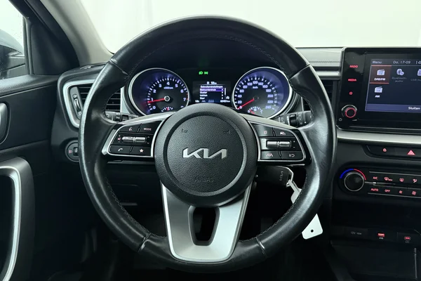 Kia Xceed (2023) — foto 2 van 19