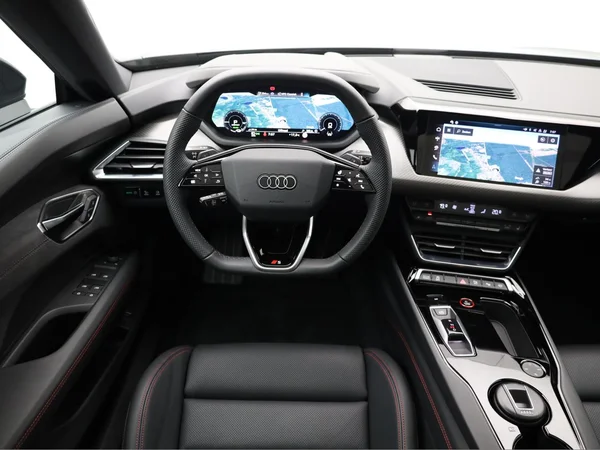 AUDI S e-tron GT (2025) — foto 10 van 28