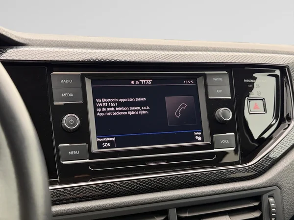 VOLKSWAGEN Taigo (2024) — foto 3 van 18