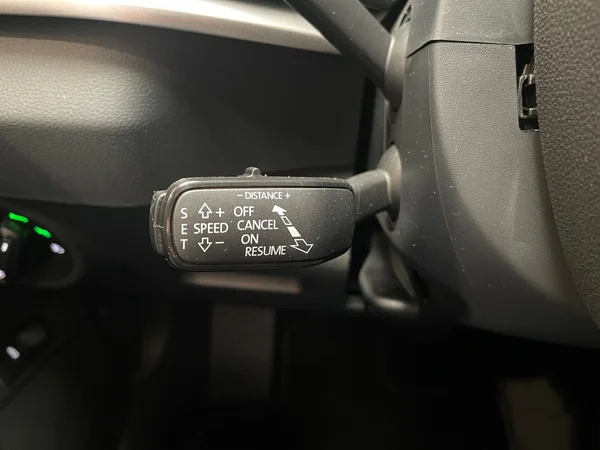SKODA Karoq (2025) — foto 6 van 15