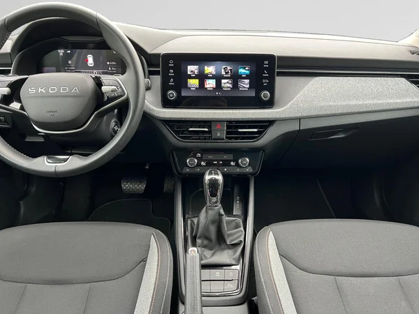 SKODA Kamiq (2025) — foto 13 van 23