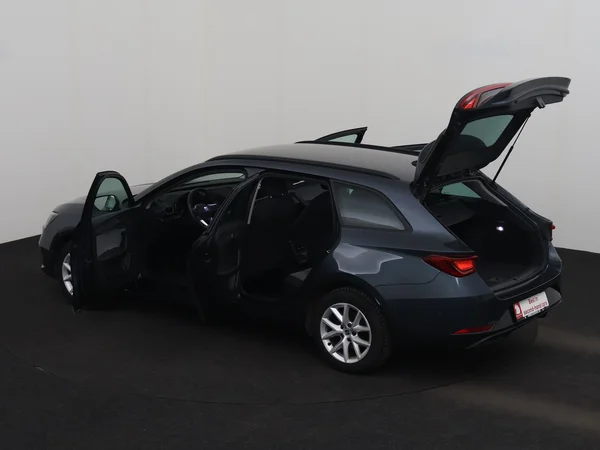 SEAT Leon (2023) — foto 26 van 27