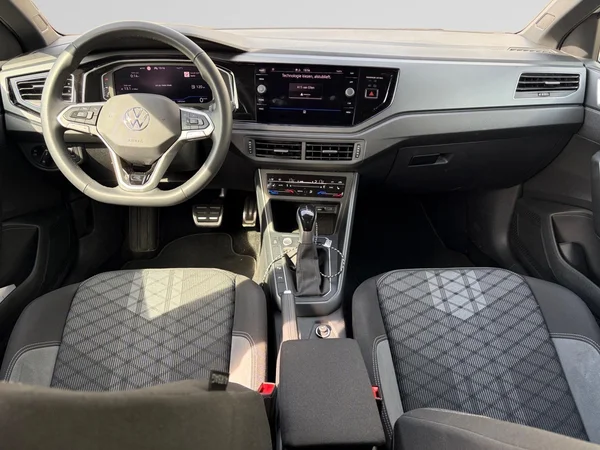VOLKSWAGEN Taigo (2025) — foto 13 van 16