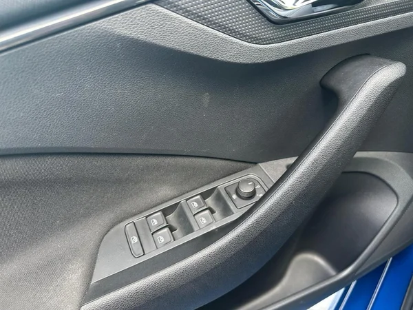 SKODA Kamiq (2021) — foto 6 van 15