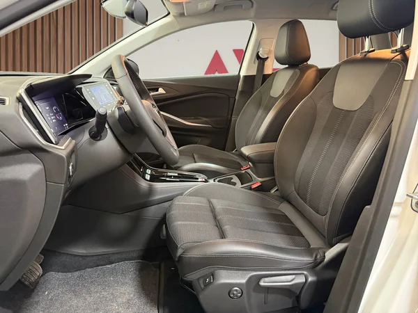 Opel Grandland (2024) — foto 4 van 29