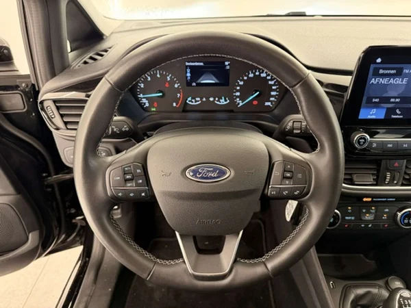 Ford Fiesta (2024) — foto 3 van 21