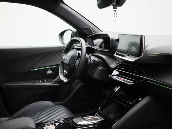 Peugeot 2008 (2022) — foto 28 van 43