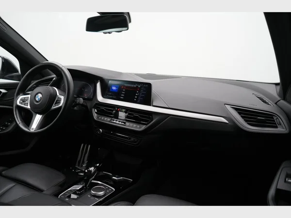 BMW 120 Hatch (2022) — foto 20 van 26