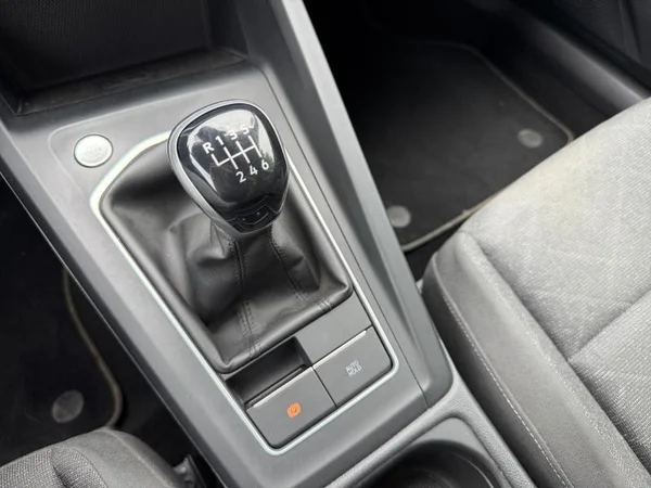 VOLKSWAGEN Golf Variant VIII Dsl (2022) — foto 21 van 29