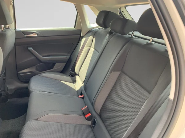VOLKSWAGEN Polo (2024) — foto 4 van 12