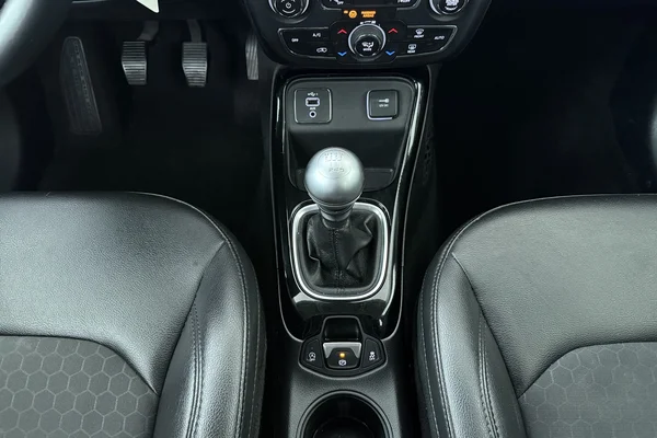 Jeep Compass (2019) — foto 4 van 17