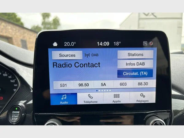 Ford Fiesta (2021) — foto 6 van 26