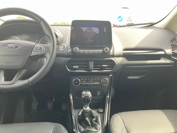 FORD Ecosport (2023) — foto 8 van 23