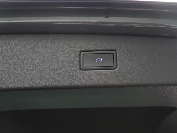 VOLKSWAGEN Tiguan Dsl (2022) — foto 5 van 22