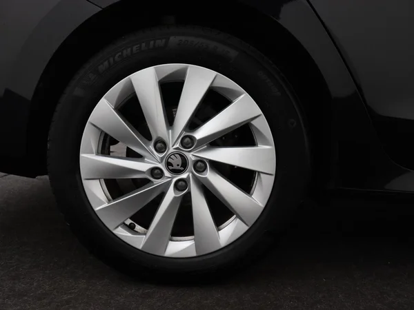 SKODA Octavia SW (2025) — foto 13 van 19