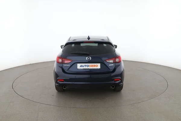 Mazda 3 (2018) — foto 11 van 16