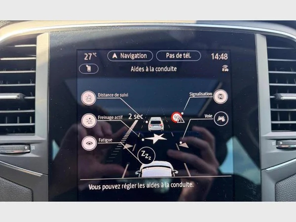 Renault Mégane Berline Phase II (2023) — foto 9 van 29