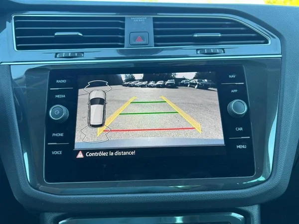 VOLKSWAGEN Tiguan Dsl (2022) — foto 11 van 31
