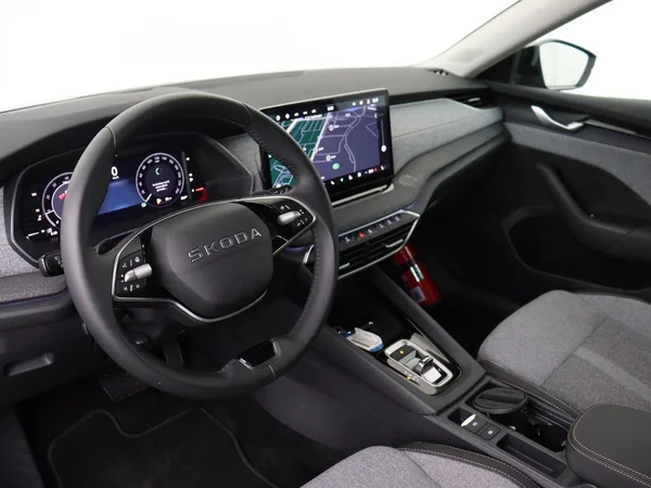 SKODA Octavia SW (2025) — foto 16 van 19