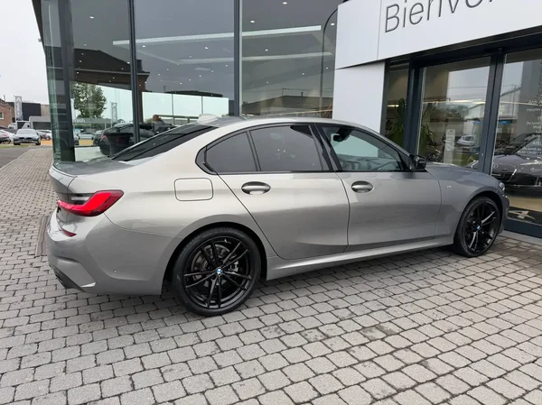 Bmw 318 (2022) — foto 18 van 27