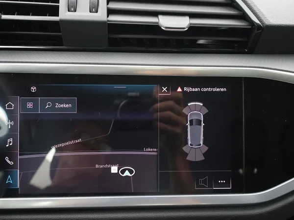 Audi Q3 (2022) — foto 3 van 27