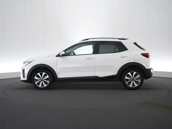 Kia Stonic (2024) — foto 17 van 22