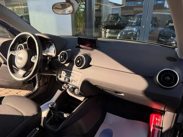 Audi A1 (2016) — foto 8 van 23
