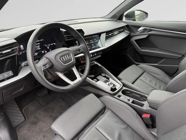 AUDI A3 Sedan (2024) — foto 28 van 28