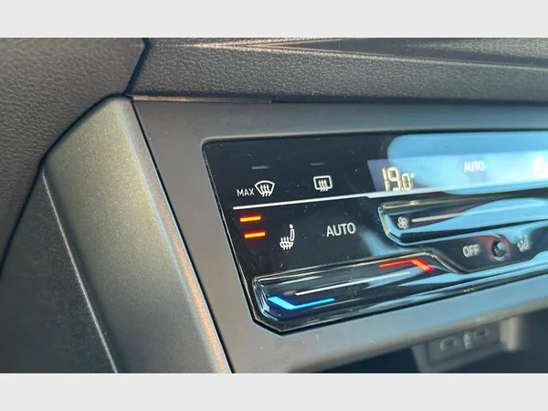 Volkswagen Taigo (2022) — foto 16 van 29