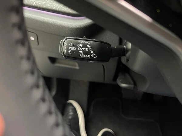 SKODA Octavia Combi (2025) — foto 8 van 13