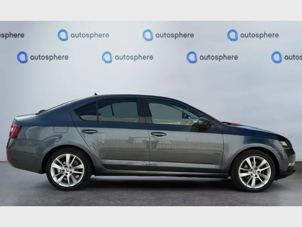 Skoda Octavia (2017) — foto 18 van 20