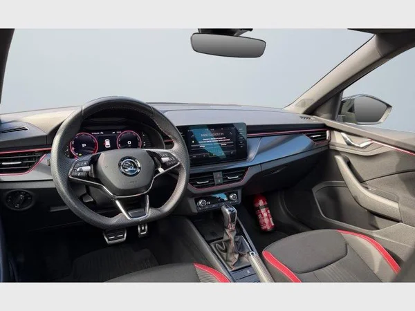 Skoda Kamiq (2022) — foto 12 van 29