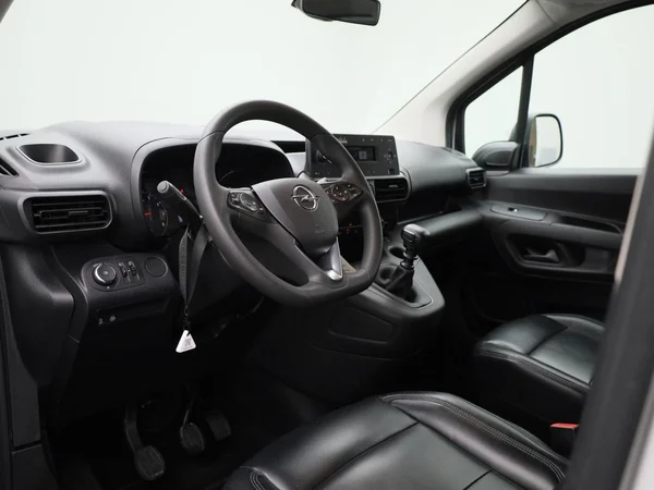 Opel Combo Life (2022) — foto 24 van 36
