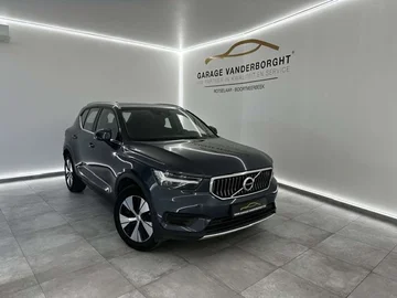 Volvo XC40 2426617a-18e2-4c81-80aa-d93b446a328d