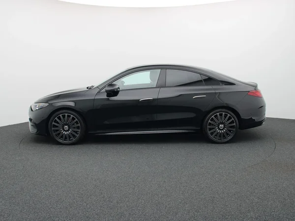 Mercedes-Benz CLA (2025) — foto 22 van 27