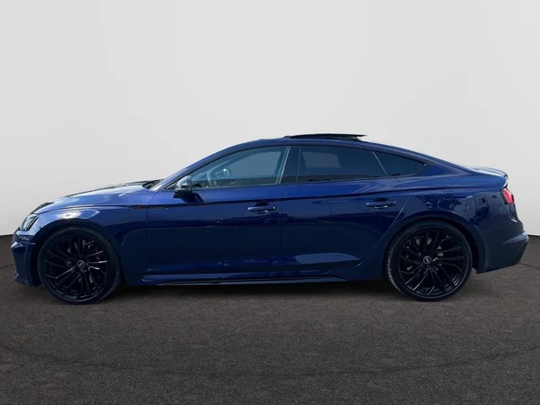 AUDI RS5 Sportback (2022) — foto 24 van 24