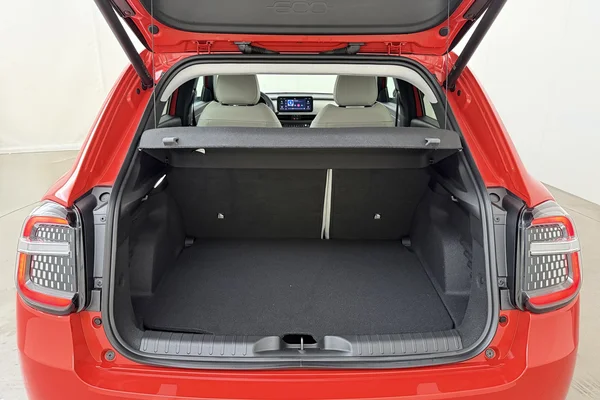 Fiat 600 (2025) — foto 14 van 18