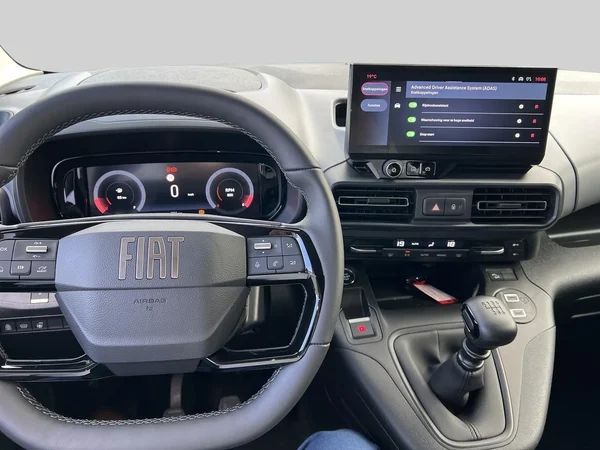 Fiat Doblò (2026) — foto 5 van 26