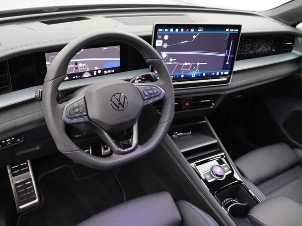 VOLKSWAGEN Tayron eHybrid (PHEV) (2026) — foto 8 van 24