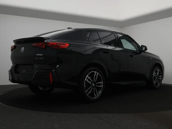 BMW X2 (U10) (2025) — foto 26 van 30