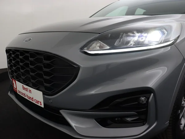 FORD Kuga (2022) — foto 21 van 28