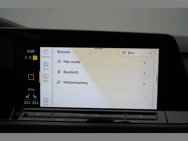 VOLKSWAGEN Golf VIII GTI (2021) — foto 21 van 31