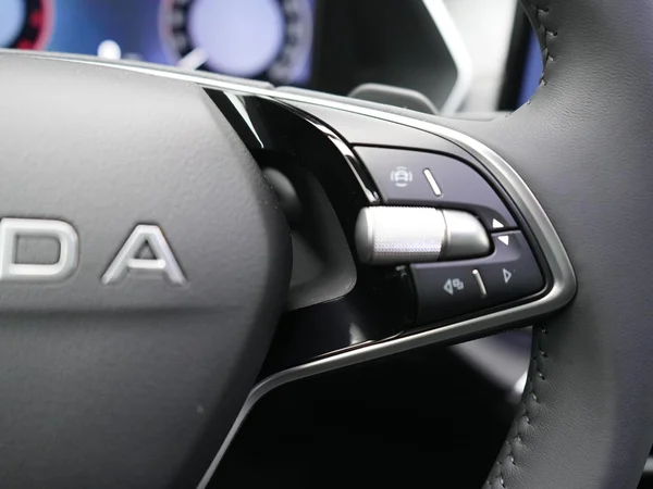 SKODA Octavia Combi (2026) — foto 13 van 27