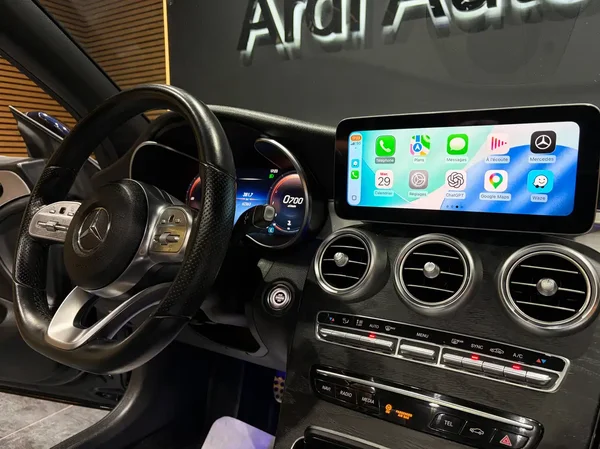 Mercedes-Benz C (2021) — foto 10 van 32