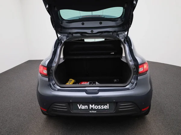 Renault Clio (2020) — foto 3 van 35